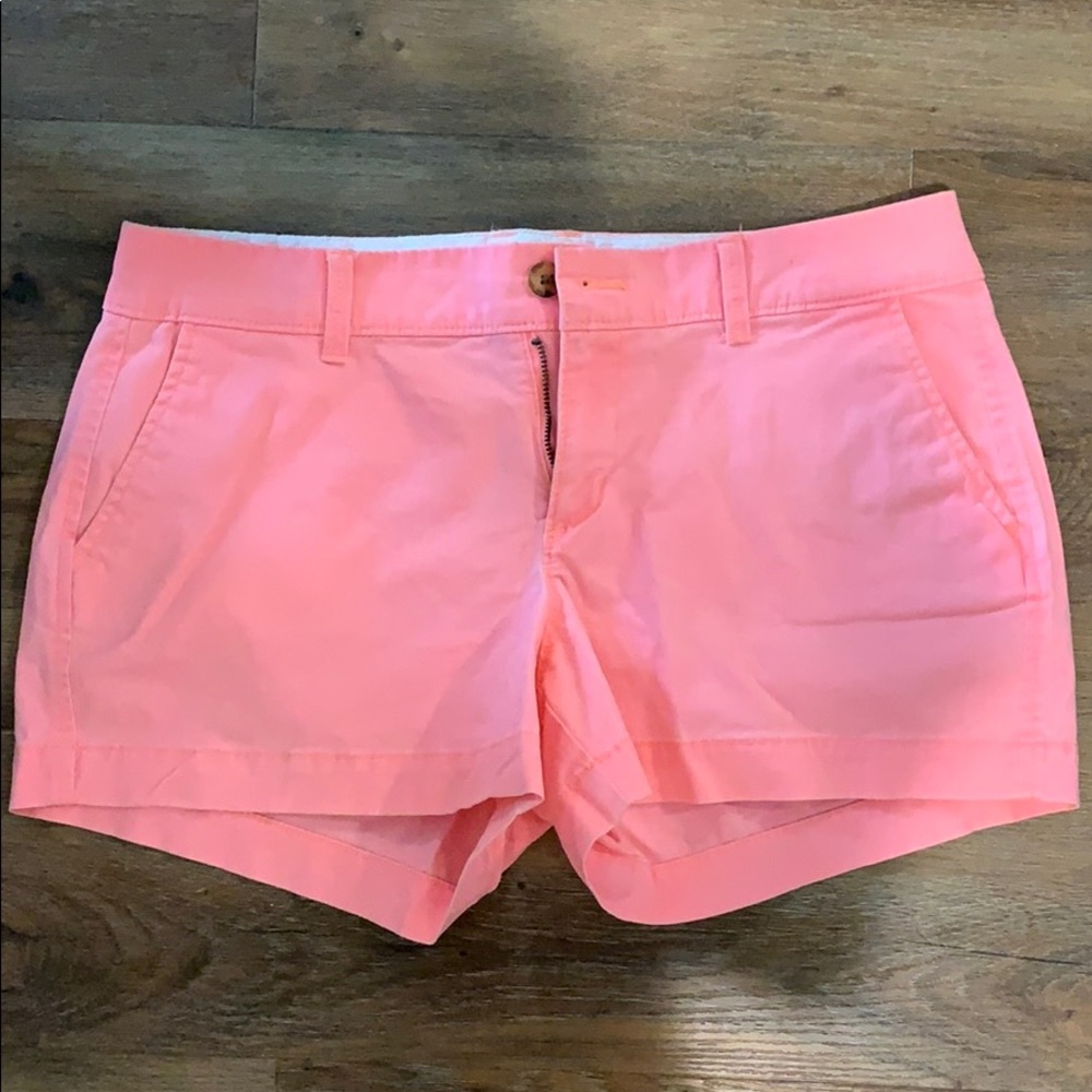 Old navy women’s shorts size 6